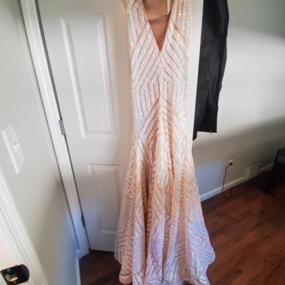 Jovani 2022, iridescent sequins throughout the Dress - Picture 12 of 13